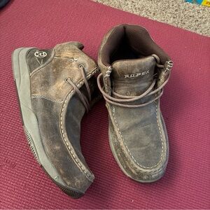 Roper Men's Distressed Brown Chukka Boots